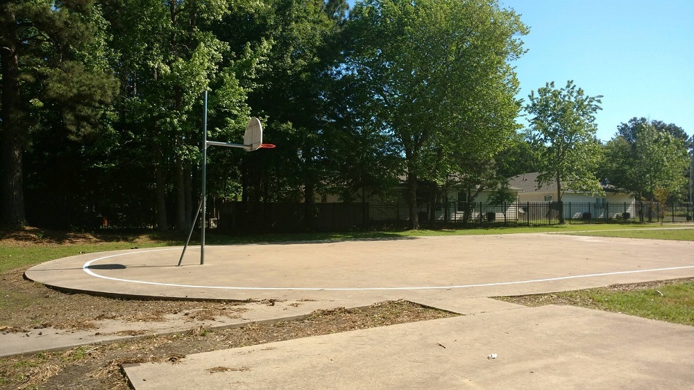 Sterling Oaks – McNeese Circle