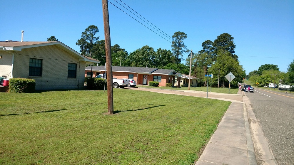 Monroe Manor (2 - Bedroom)